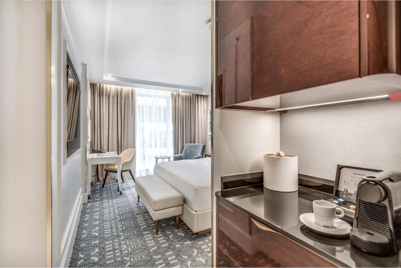 Azur Legacy Collection Hotel Ванкувер Экстерьер фото