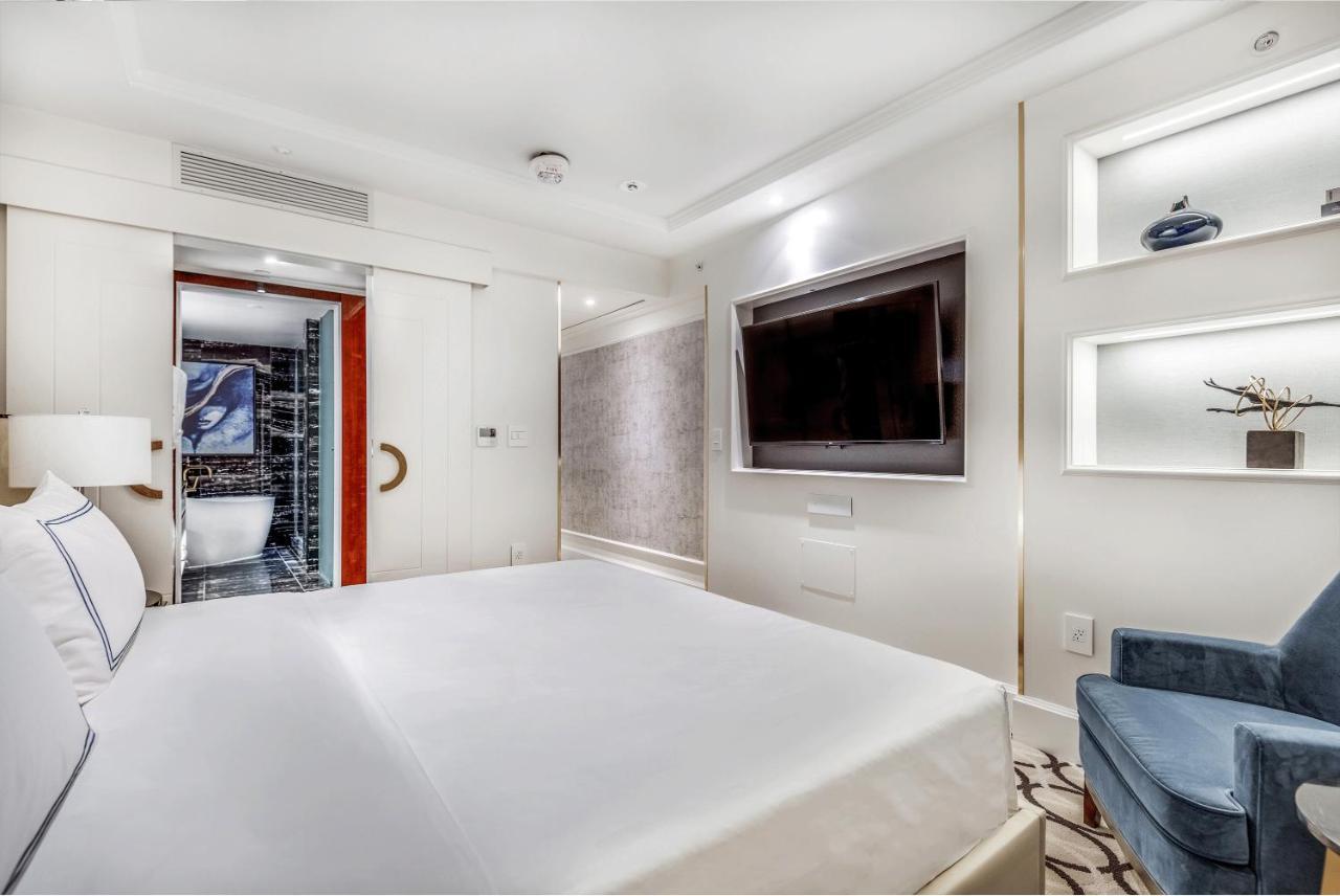 Azur Legacy Collection Hotel Ванкувер Экстерьер фото