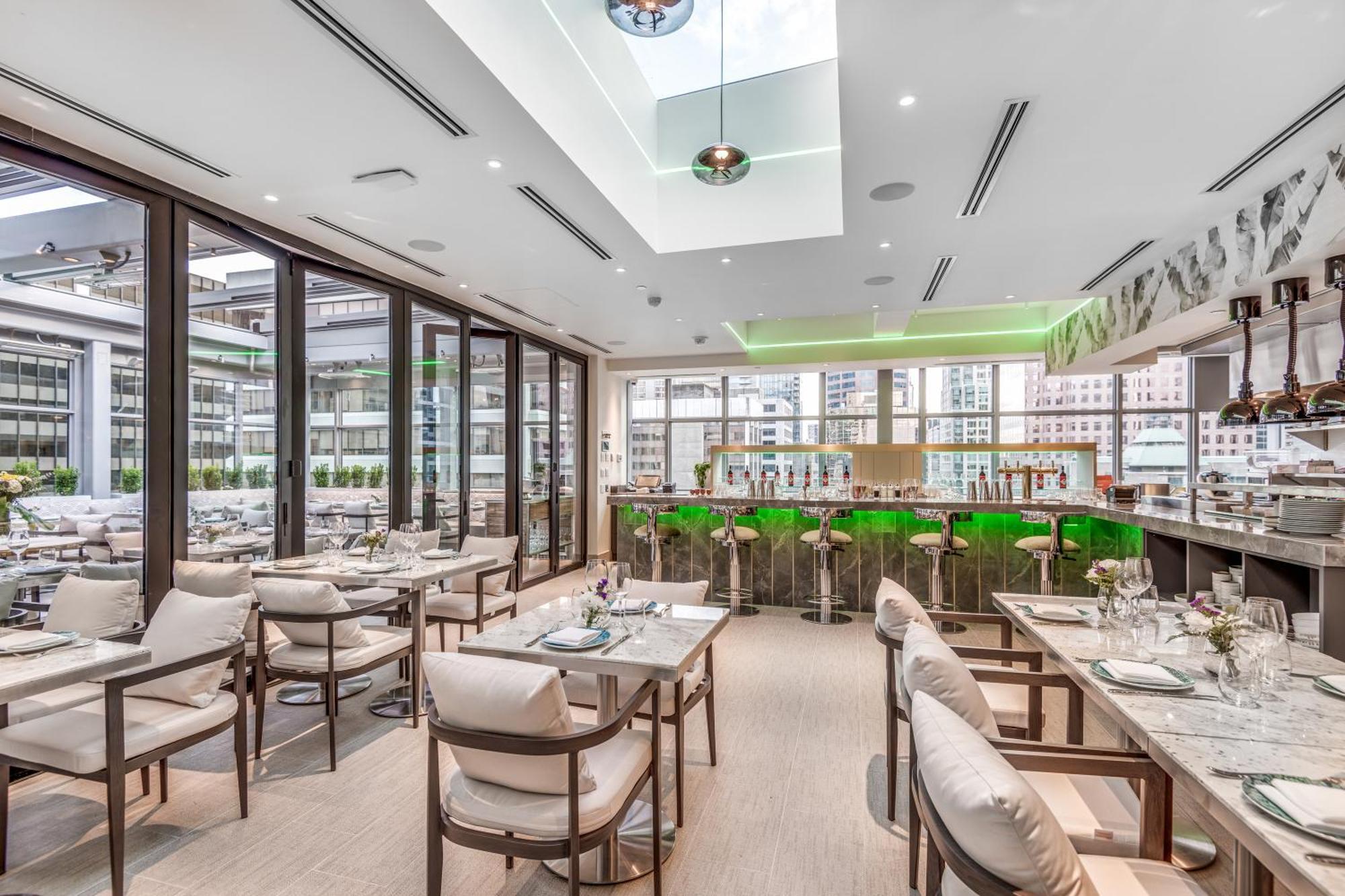 Azur Legacy Collection Hotel Ванкувер Экстерьер фото